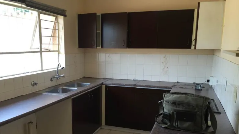 Kitchen, colour change: before