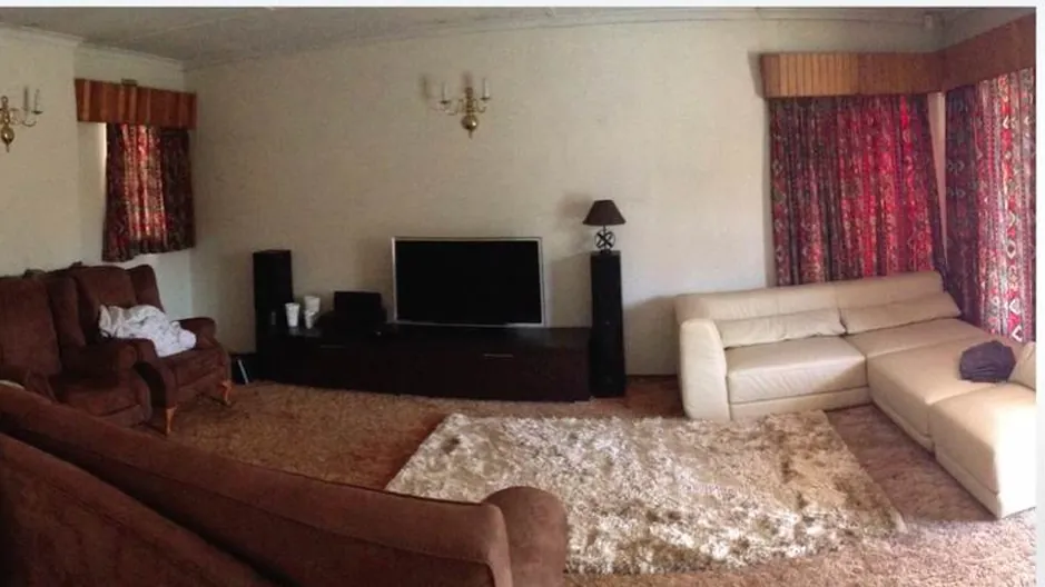 Living room, full repaint: before